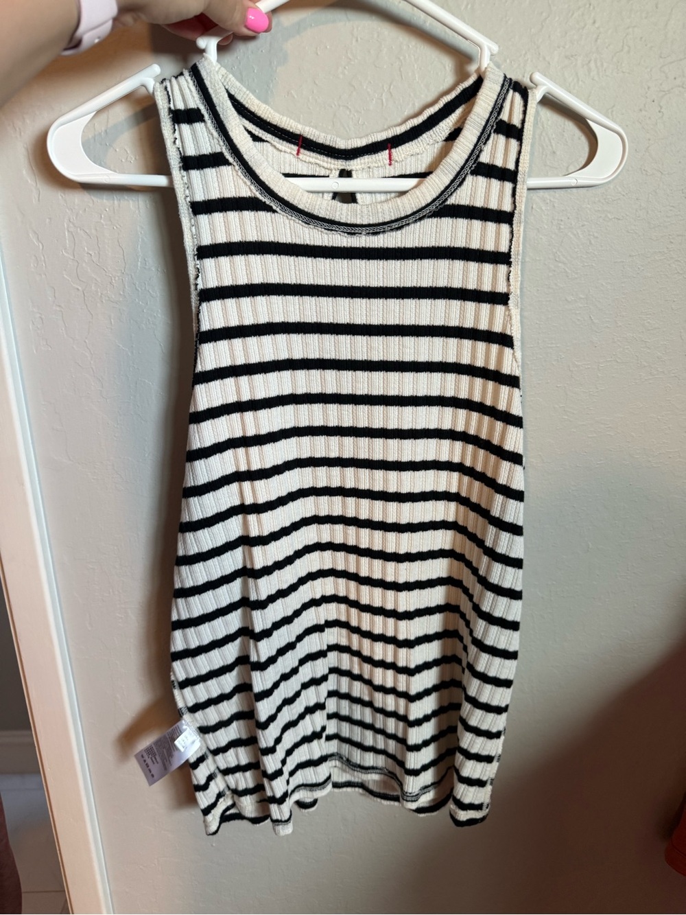Classic Black & White Striped Ribbed Tank Top Size large